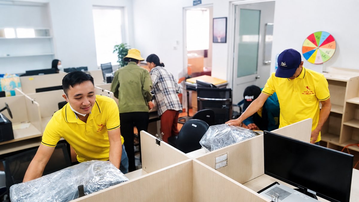 Chuyển nhà trọn gói Đống Đa - đóng gói và di chuyển đồ đạc