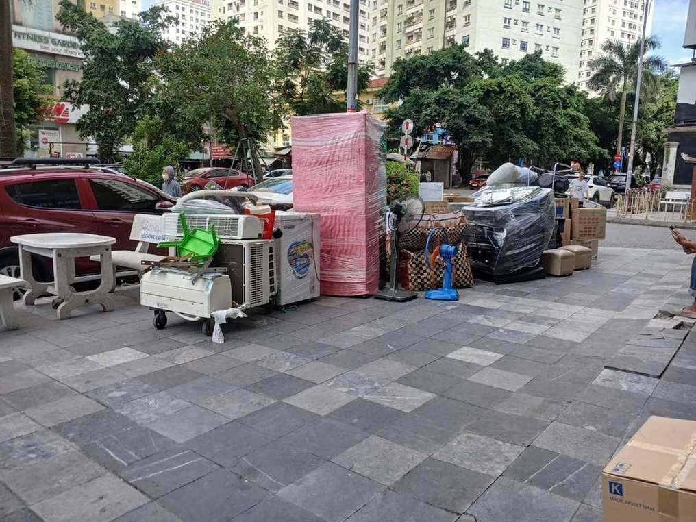 Dịch vụ chuyển văn phòng Hà Nội phân loại đồ đạc